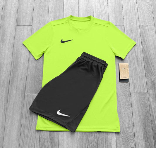 Green And Black Nike Set